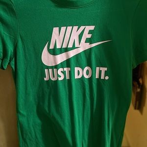 Women’s Green Nike T-Shirt - Size S